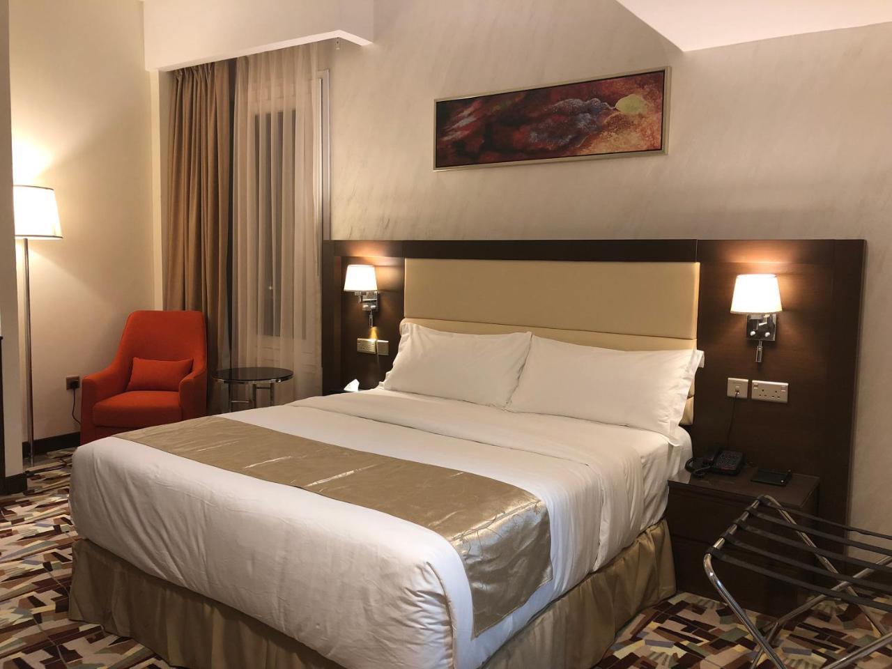 فندق المروج جراند - 4*